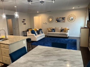 The Muirwood Lux sleeps 10
